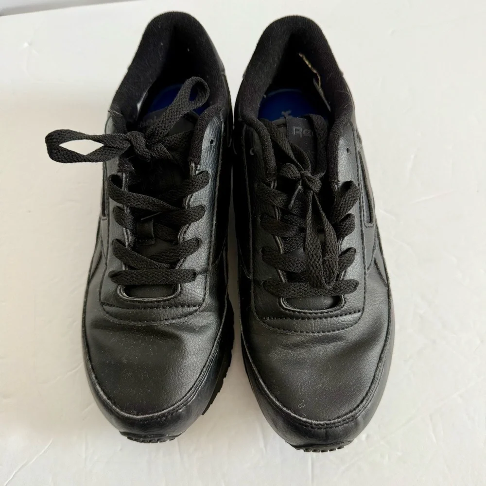 Reebok Black Athletic Sneakers with Cushioned Sole
